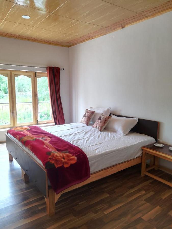 Sernang Homestay Hundar Zewnętrze zdjęcie