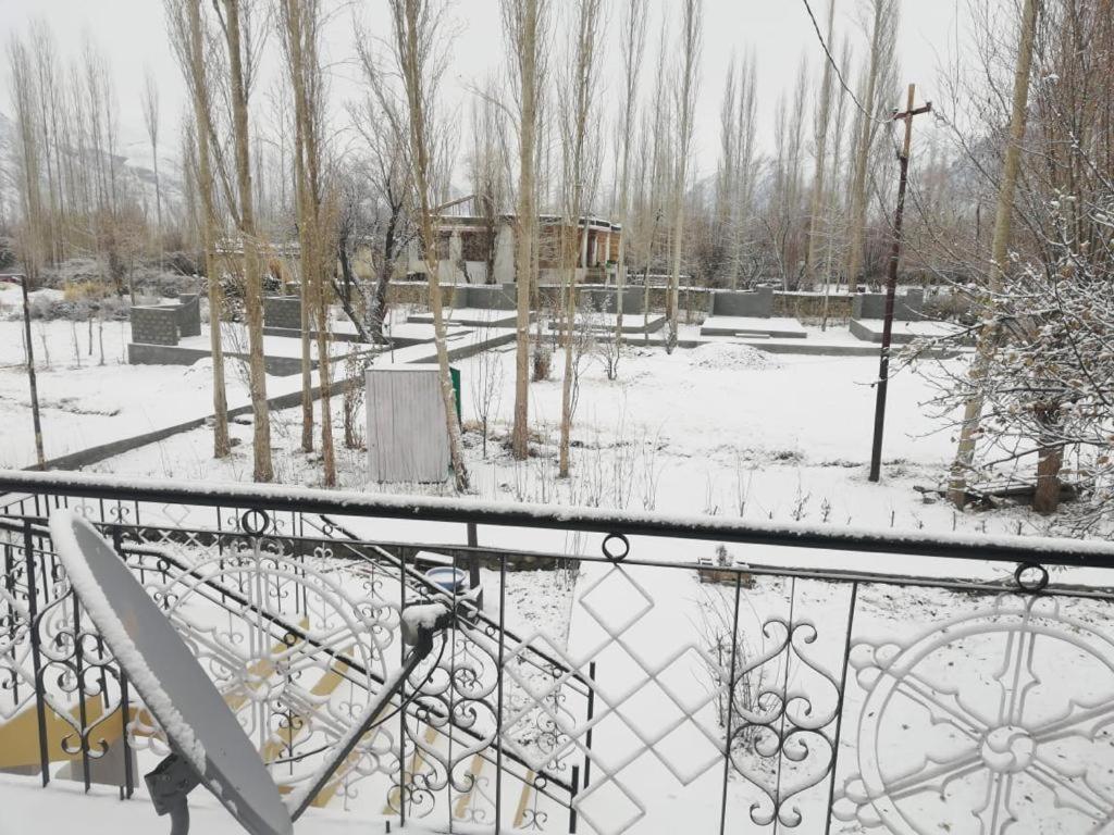 Sernang Homestay Hundar Zewnętrze zdjęcie