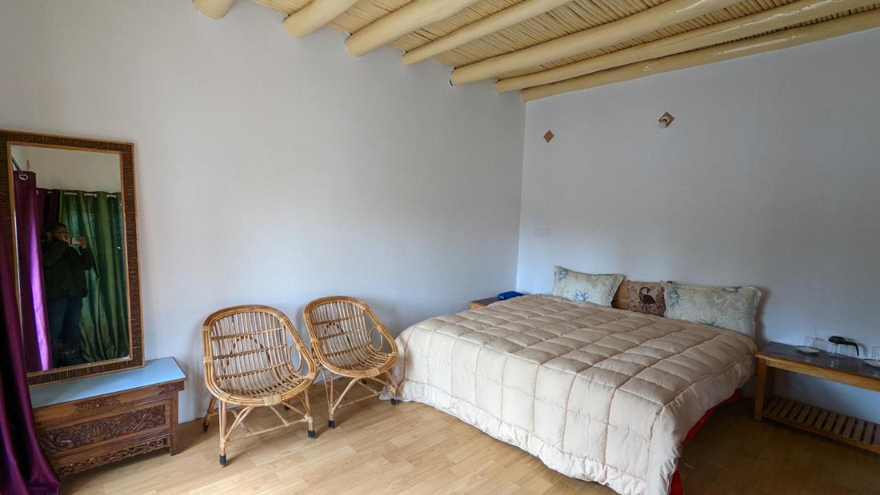Sernang Homestay Hundar Zewnętrze zdjęcie